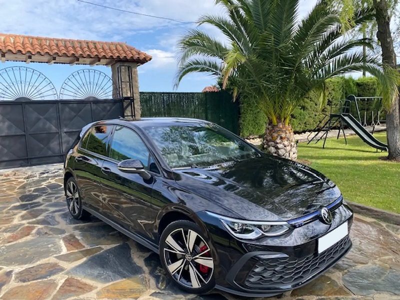 Volkswagen Golf • 2021 • 48,000 km 1