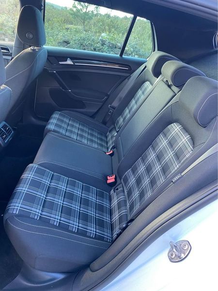 Volkswagen Golf • 2016 • 186,000 km 7