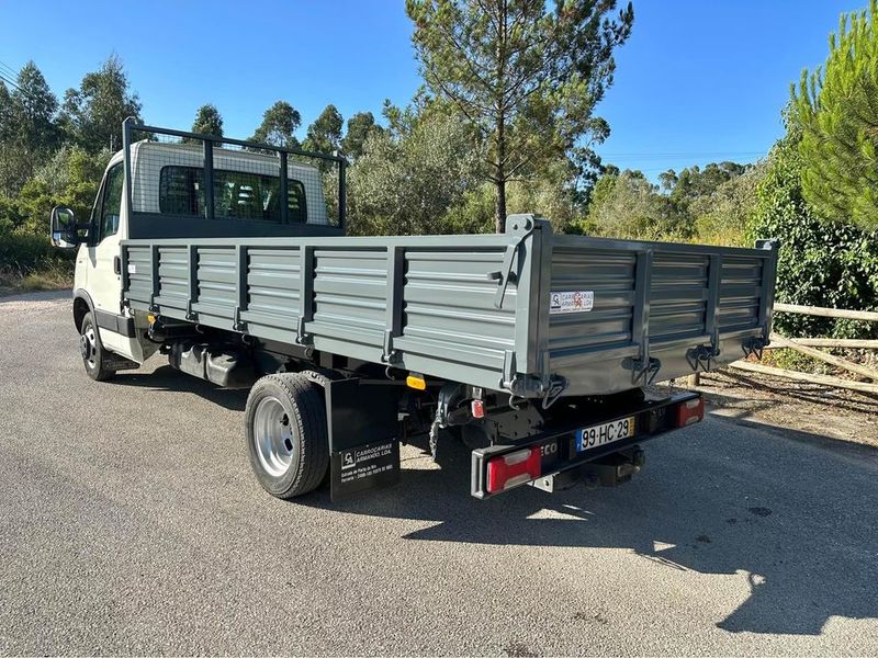Mitsubishi Fuso canter • 2007 • 280,000 km 3