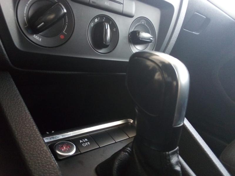 Volkswagen Jetta • 2017 • 63,000 km 2