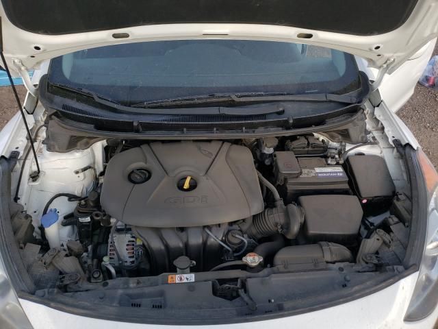 Hyundai Elantra GT • 2014 • 10,000 mi 8