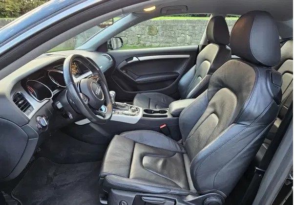 Audi A5 • 2016 • 201,000 km 4