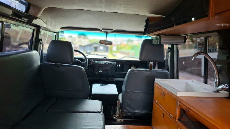 Land Rover Defender • 2002 • 357,338 km 18