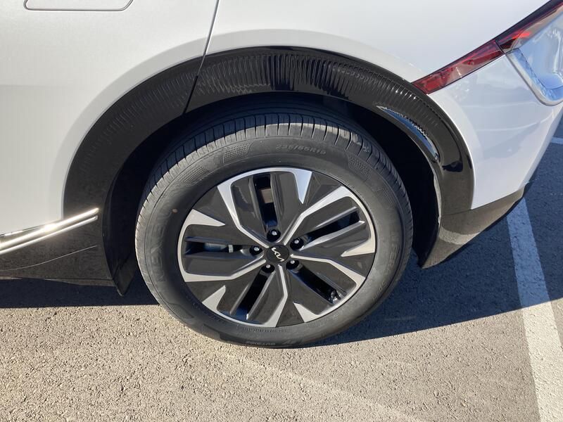 Kia Cee`d • 2024 • 8,150 km 10