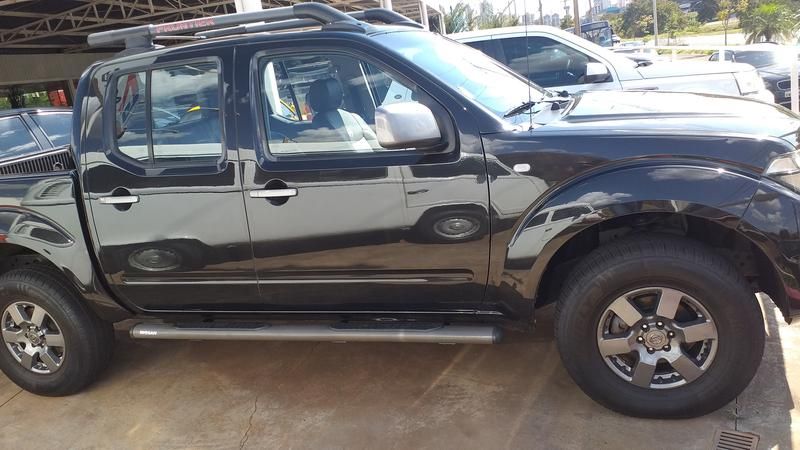 Nissan Frontier • 2015 • 116,000 km 2