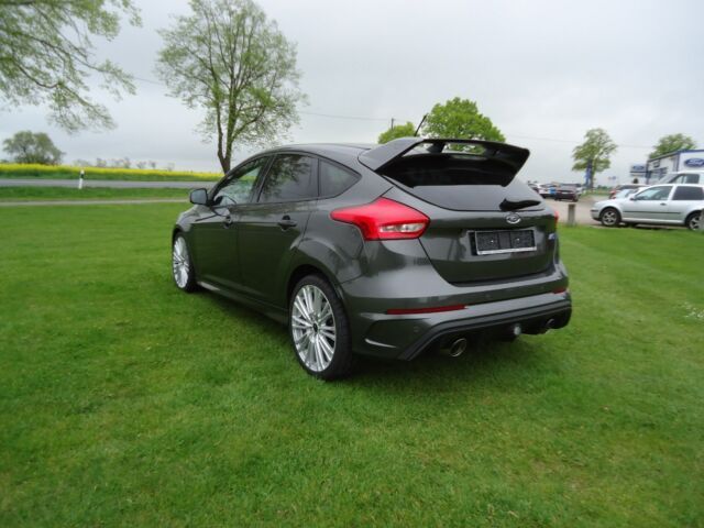 Ford Fiesta • 2017 • 72,000 km 3