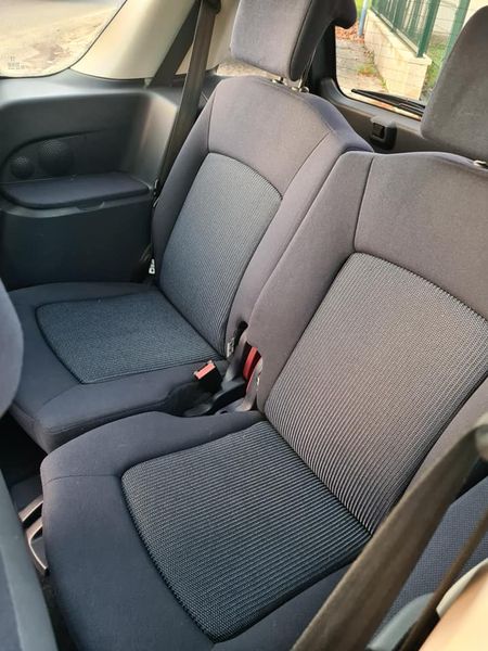 Peugeot 1007 • 2005 • 120,000 km 5