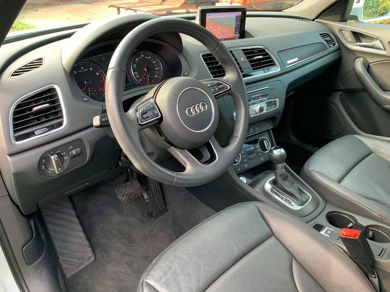 Audi Q3 • 2016 • 69,000 km 2