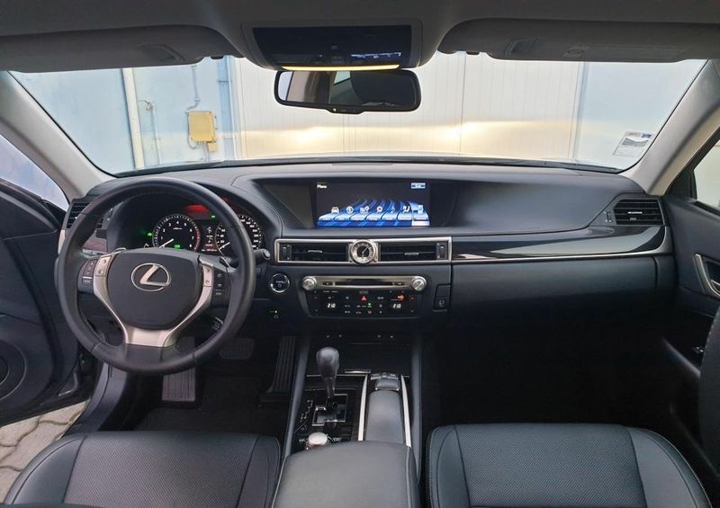 Lexus GS 300 • 2013 • 109,145 km 1
