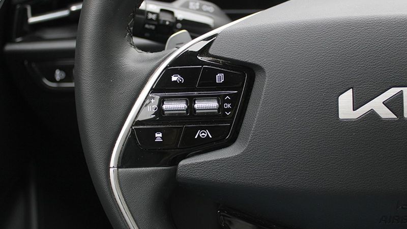 Kia Niro • 2022 • 18,030 km 24