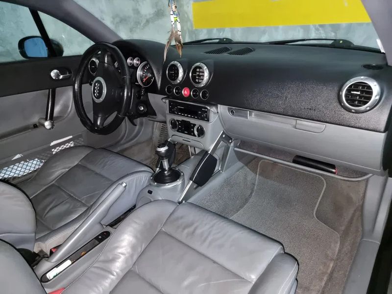 Audi TT • 2003 • 175,000 km 5