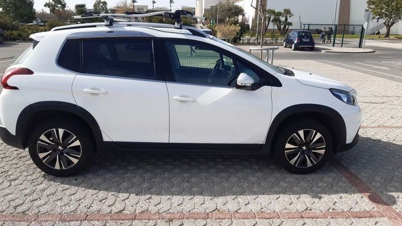 Peugeot 2008 • 2019 • 26,000 km 5