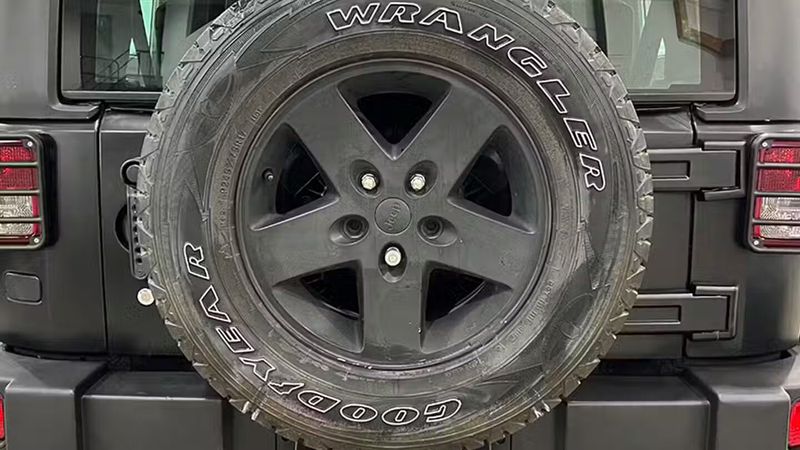 Jeep Wrangler • 2016 • 88,730 km 8