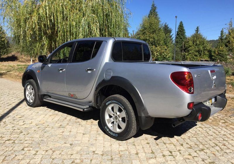 Mitsubishi L200 Pick up • 2007 • 182,000 km 4