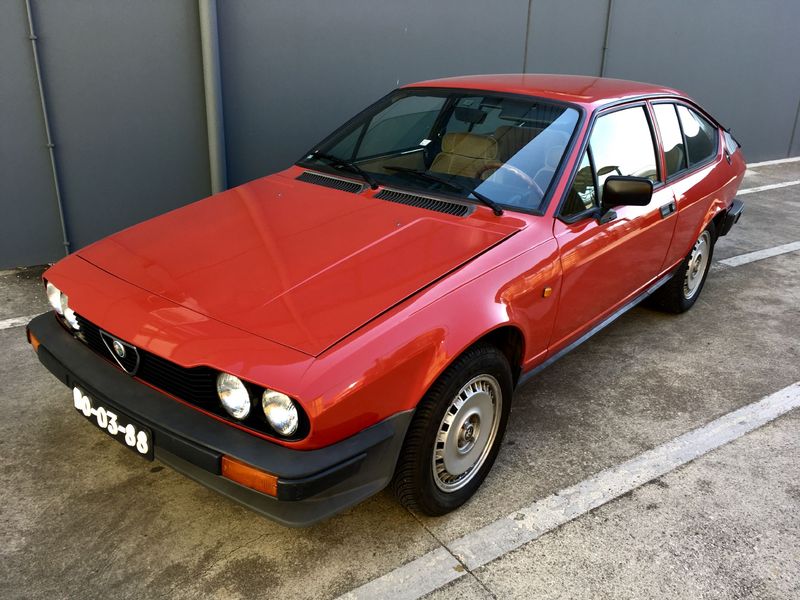 Alfa Romeo GTV • 1981 • 89,536 km 1