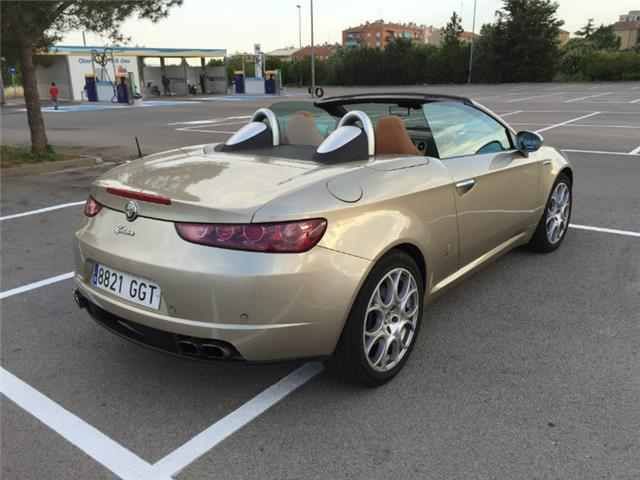 Alfa Romeo Spider • 2008 • 118,000 km 2
