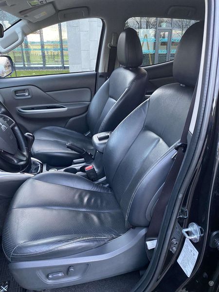 Mitsubishi L200 • 2015 • 197,000 km 15