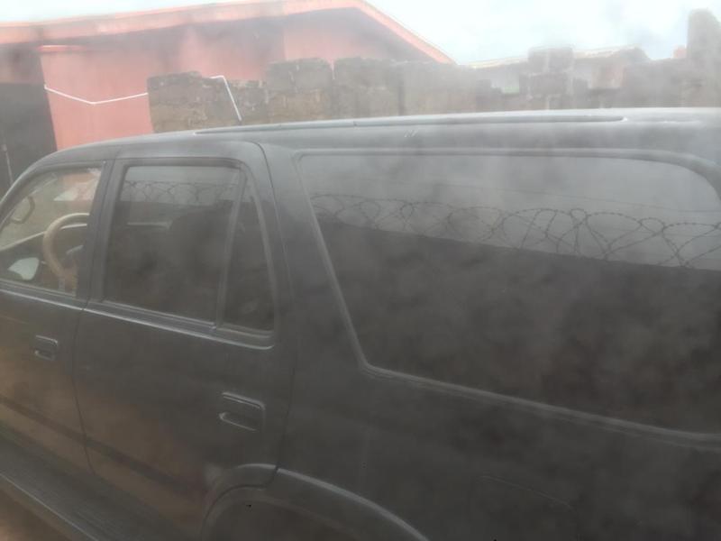 Toyota 4-Runner • 1996 • 162,919 km 3