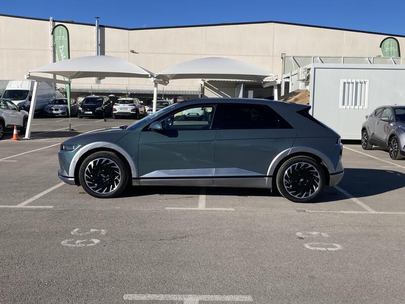 Hyundai Ioniq Electric • 2021 • 30,910 km 8