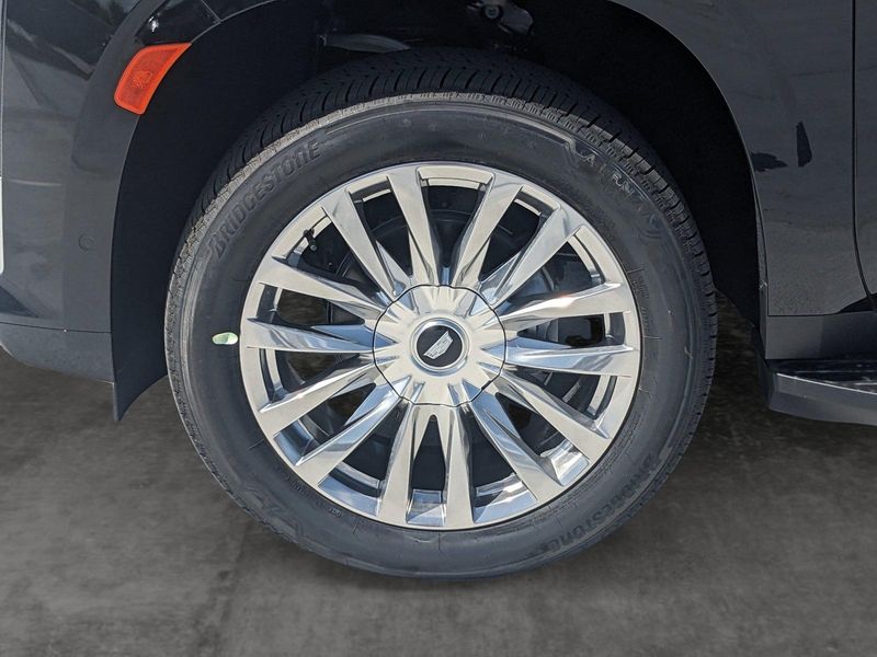 Am General Hummer • 2024 • 8 km 7