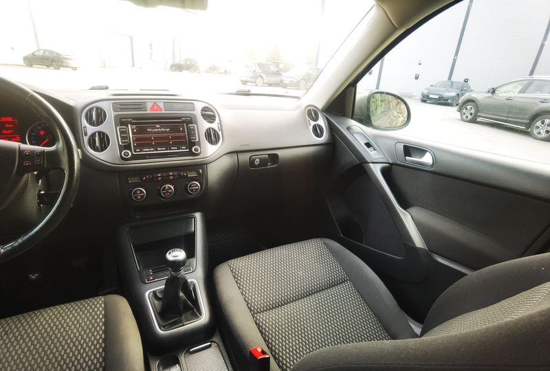 Volkswagen Tiguan • 2009 • 201,500 km 5