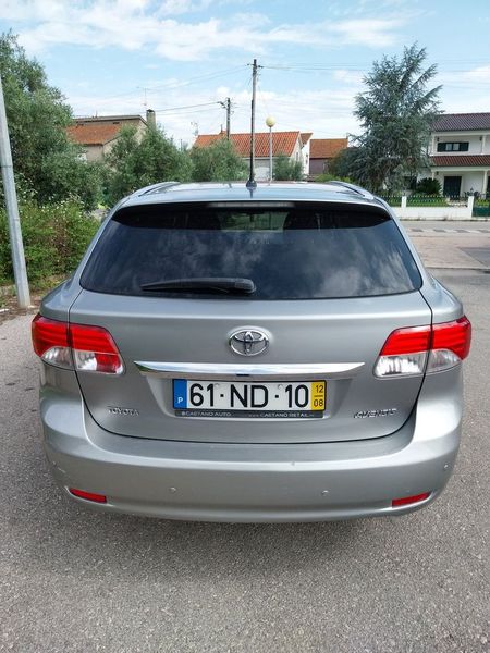 Toyota Avensis • 2012 • 478,000 km 2