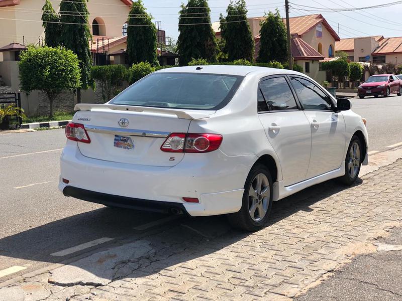 Toyota Corolla • 2011 • 6,300 km 6