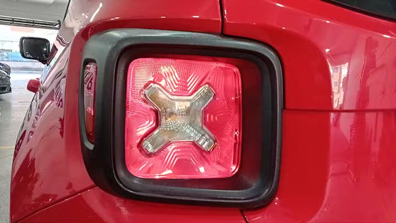 Jeep Renegade • 2023 • 73,931 km 19