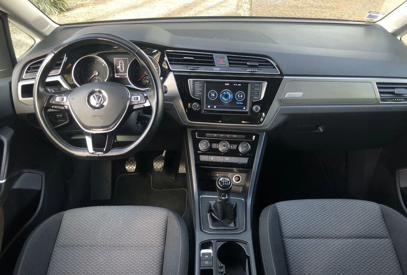 Volkswagen Touareg • 2016 • 199,000 km 4