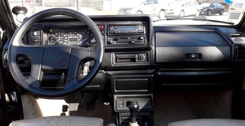 Volkswagen Golf • 1991 • 231,000 km 4