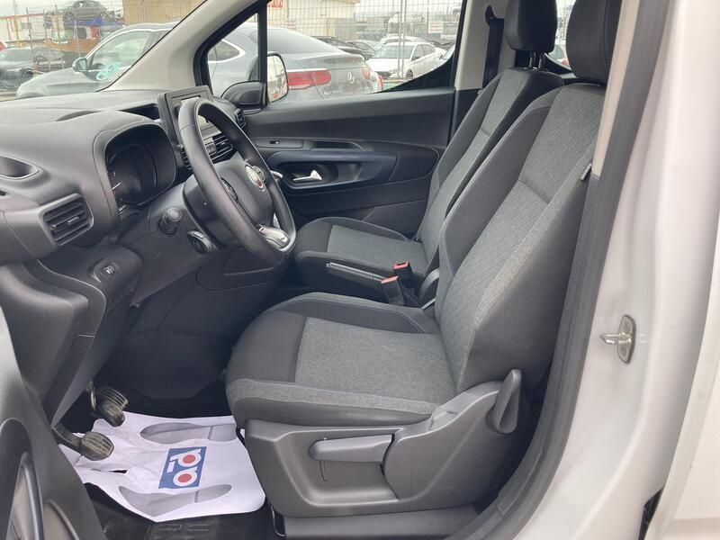 Fiat Doblo • 2024 • 30,304 km 39