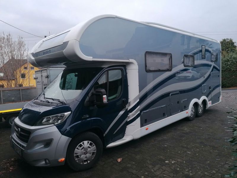 Fiat Ducato Van • 2015 • 64,979 km 3