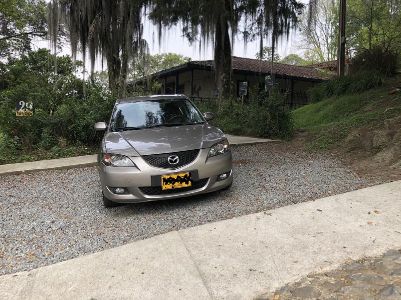 Mazda 3 • 2005 • 202,400 km 7