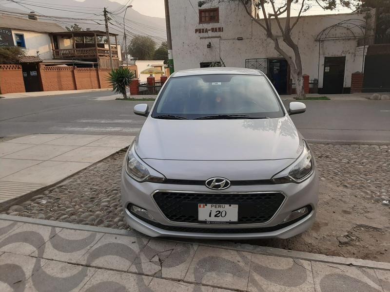 Hyundai i20 • 2018 • 21,000 km 5