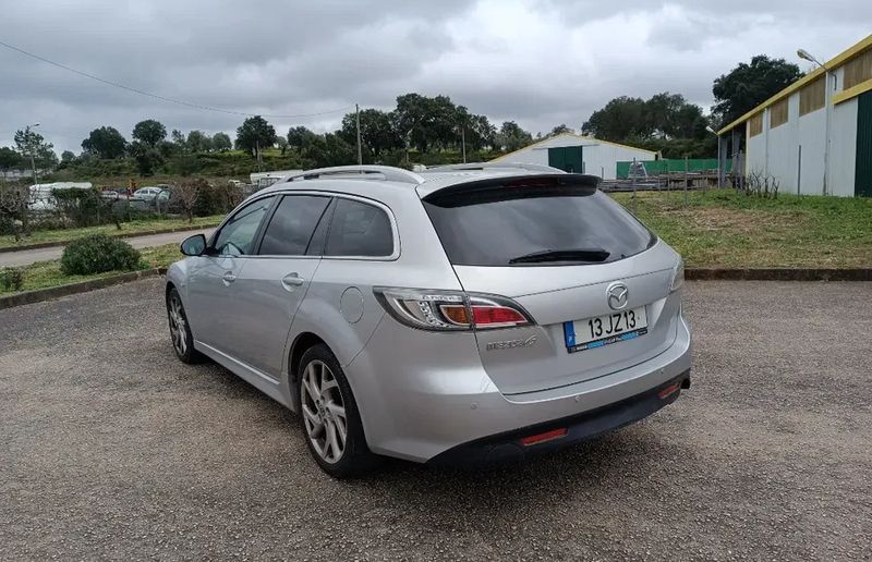 Mazda 6 • 2010 • 215,000 km 2
