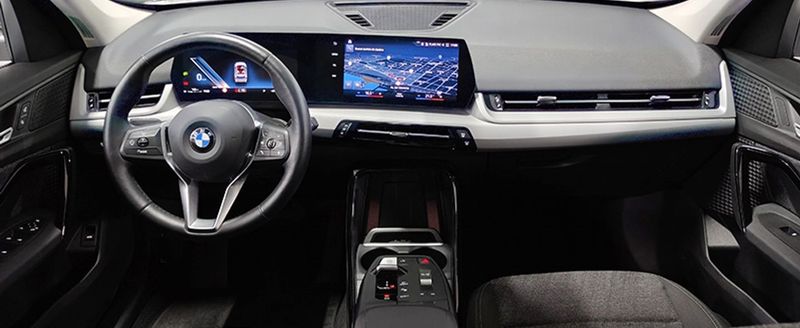 BMW X1 • 2023 • 10,679 km 7