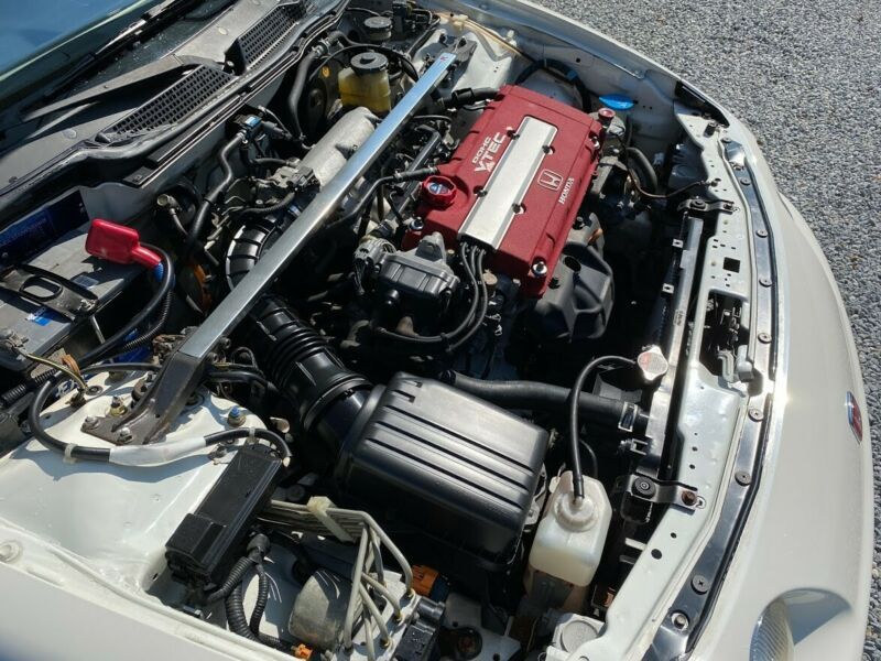 Honda Integra • 1998 • 99,000 km 10