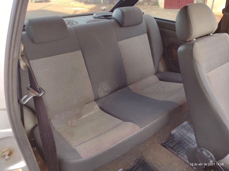 Volkswagen Gol • 1994 • 300 km 5