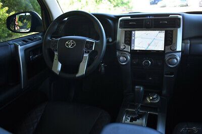 Toyota 4-Runner • 2018 • 3,000 km 4