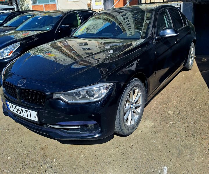 BMW 3 Series • 2013 • 265,000 km 10