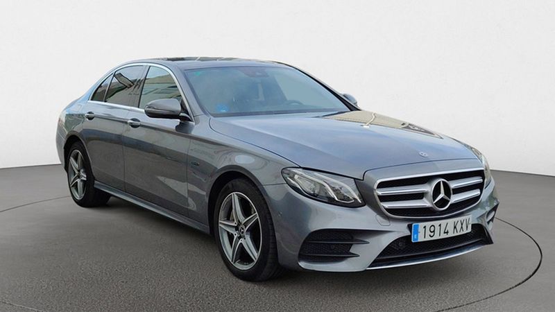 Mercedes-Benz E-Class • 2019 • 66,801 km 4