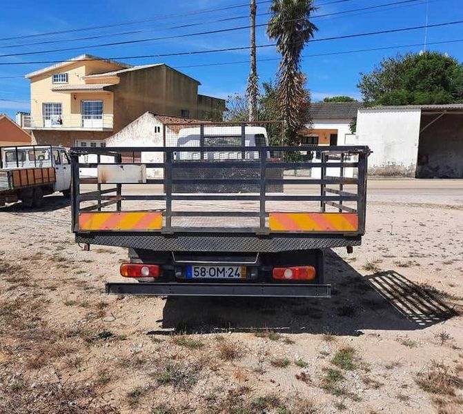 Mitsubishi Fuso canter • 2014 • 162,000 km 2