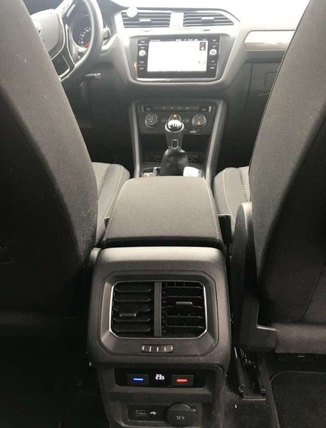 Volkswagen Tiguan • 2018 • 124,000 km 11