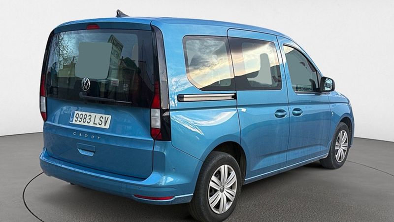 Volkswagen Caddy • 2021 • 35,197 km 2