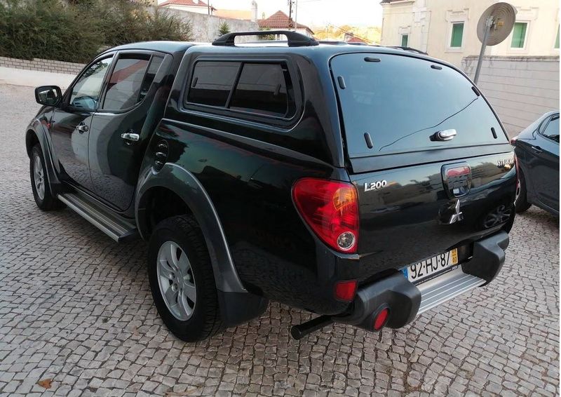 Mitsubishi L200 • 2009 • 200,000 km 3