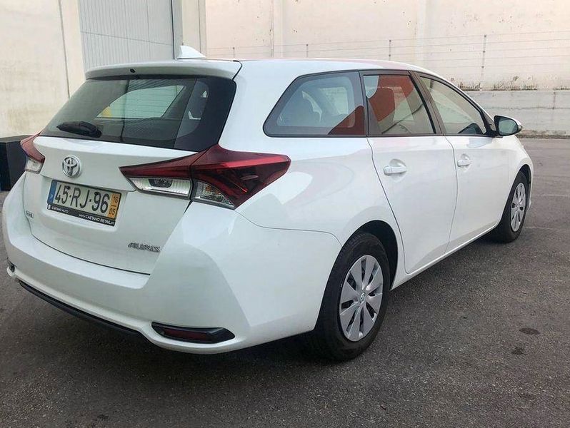 Toyota Auris • 2016 • 150,000 km 4