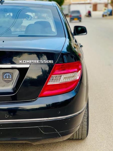 Mercedes-Benz 124 • 2008 • 3,000 km 9