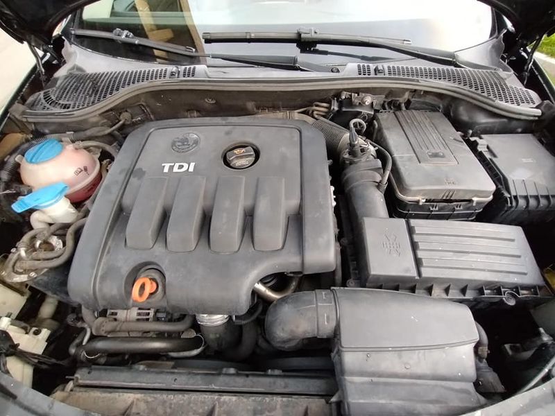 Škoda Octavia • 2008 • 193,000 km 5