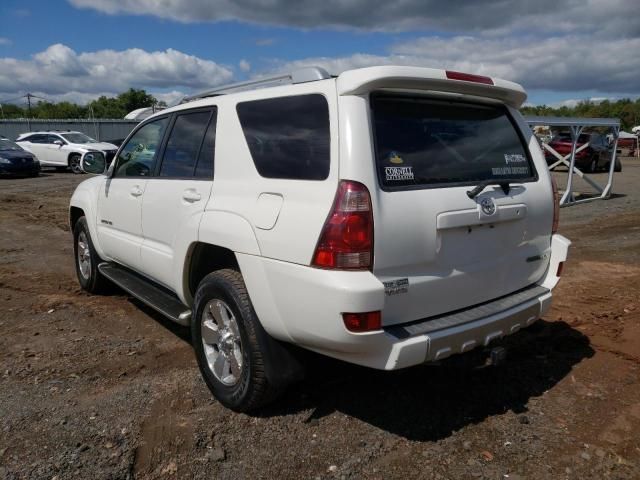 Toyota 4-Runner • 2003 • 2 km 3