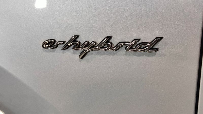 Porsche Cayenne • 2020 • 35,000 km 5